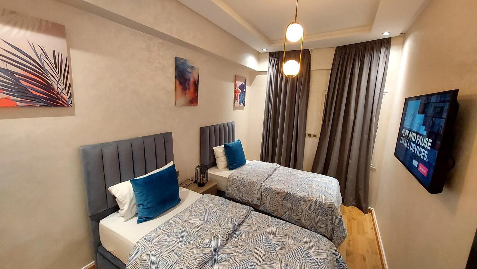 Luxury Downtown Apartment Of 80M2 In Front Of Hassan 2 Mosque And Sea From Family , Pour Famille , Interdit Couples Araabic Non Marie, Forbidden Unmarried Araabic Couples Basement Car Park Casablanca Eksteriør bilde